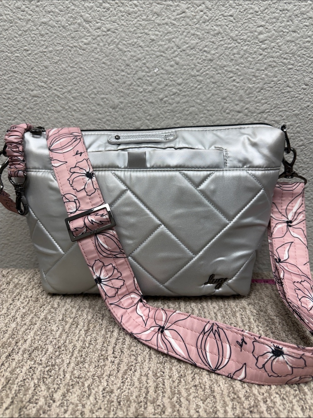 lug Silver iridescent Flare Quilted Crossbody with Pink Floral Strap